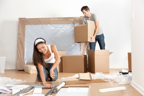 Removal van service for Lea Bridge home moves
