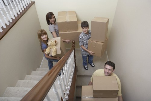 Acknowledging a service complaint in a moving business